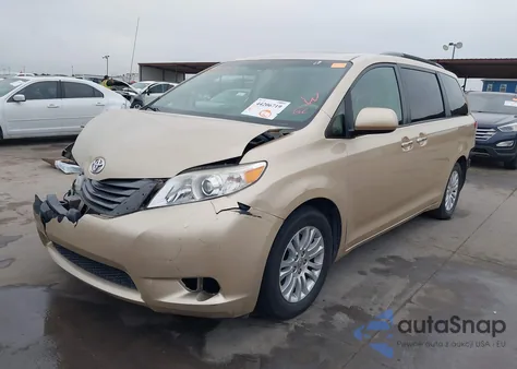 2014 Toyota Sienna Xle V6 8 Passenger z USA, uszkodzony, nr VIN 5TDYK3DCXES521301